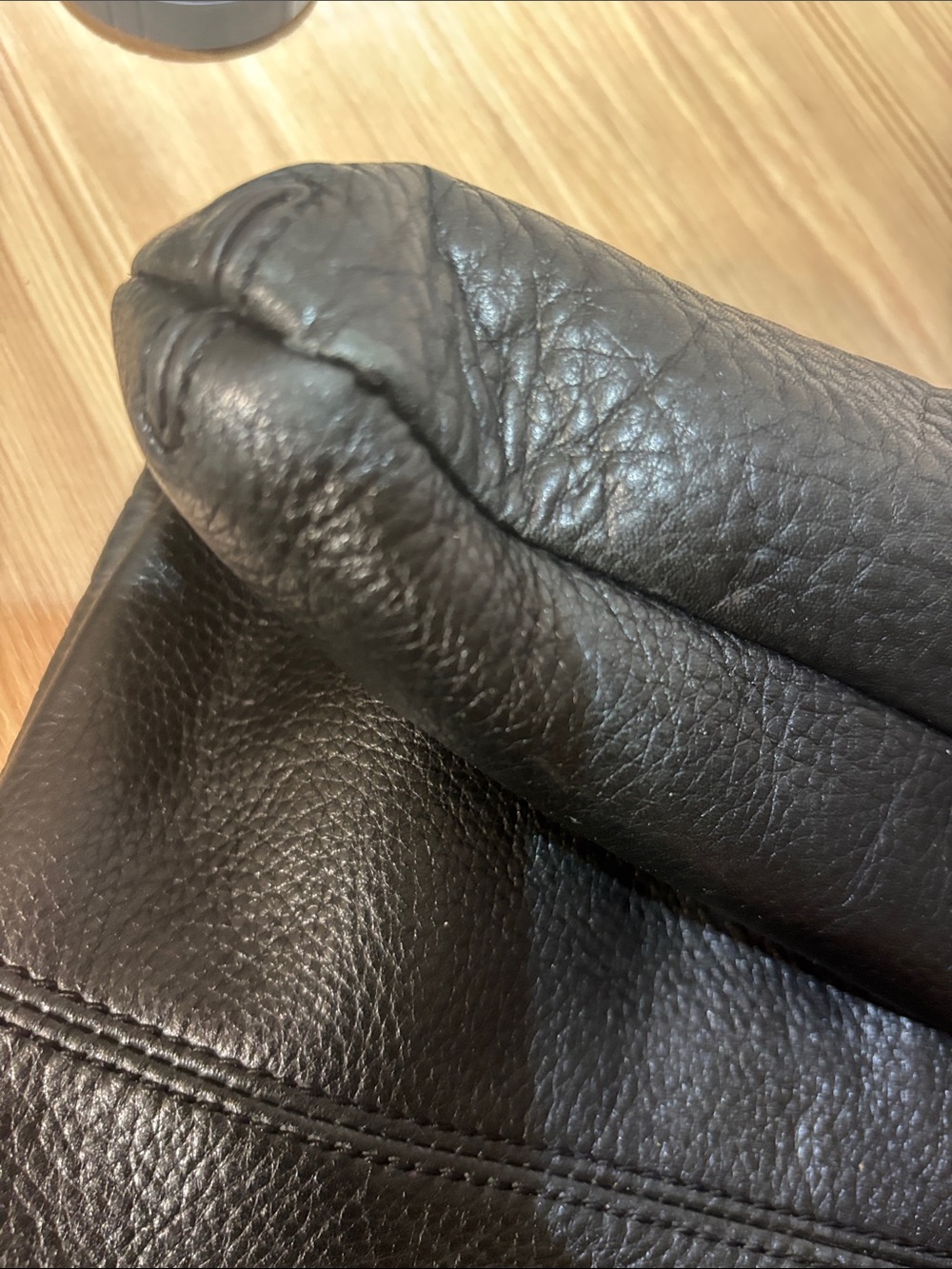 Black Leather Crossbody Bag with Silver Ring Details - Picture 15 of 15